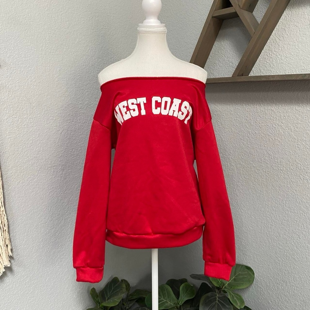 SHEIN RED OFF SHOULDER SWEATSHIRT WEST COAST SPELLOUT Y2K MODERN COZY STREETWEAR